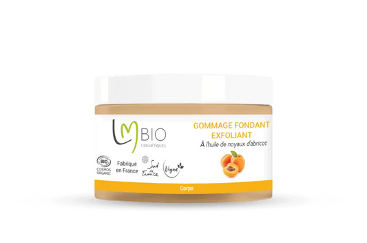 Gommage fondant exfoliant à l’huile de noyaux d’abricot